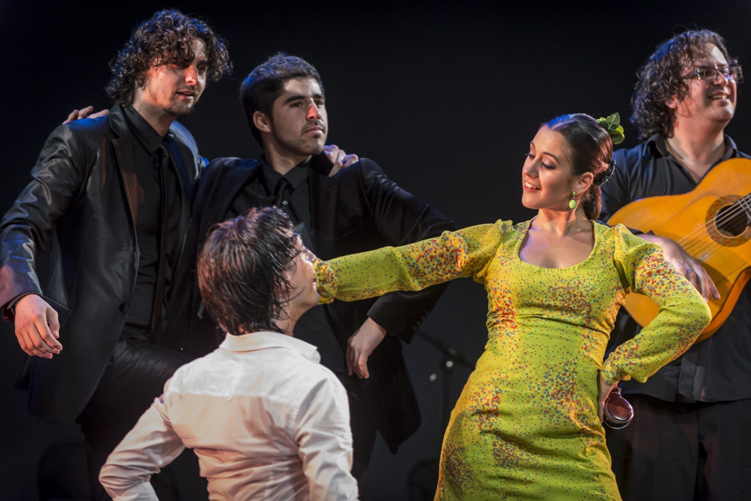 Stunning! Sensual! Sizzling!
Ninth Annual Flamenco Festival at GALA With artists from Spain and the United States Nov 8 – 17, 2013
Washington, D.C. – GALA’s acclaimed flamenco festival is here for its ninth year with Honorary Producers Lynne and Joseph Horning. Fuego Flamenco IX is an exploration of traditional flamenco, its breadth and diversity through contemporary expressions, and its impact in the United States. This year’s attractions include the world premiere of One Plus One created by Edwin Aparicio and Aleksey Kulikov for D.C.’s Flamenco Aparicio Dance Company, and the United States premiere of Templanza, choreographed and performed by the sensual duo José Jurado with dancer Isabel Rodríguez of the Fundación Conservatorio Flamenco Casa Patas of Madrid. In addition, the festival will include Flamenco en Familia, free interactive demonstrations of various aspects of flamenco for children and families. New this year is a special screening of the documentary Sobre las Olas – A History of Flamenco in the U.S. The expanded festival is made possible with generous support from Lynne and Joseph Horning, the Horning Family Fund of the Community Foundation for the National Capital Region, the Embassy of Spain in Washington, D.C., Spain Arts & Culture, and Spain-USA Foundation.
FLAMENCO APARICIO DANCE COMPANY
Fuego Flamenco IX opens with the world premiere of One Plus One, choreographed and directed by Edwin Aparicio and Aleksey Kulikov. This new work features dancers Edwin Aparicio, Norberto Chamizo from Madrid, Spain, Genevieve Guinn from Austin, Texas, and Anna Menéndez from Baltimore, Maryland, and singer Amparo Heredia “La Repompilla” from Malaga, Spain. Performances are on Friday, November 8 and Saturday, November 9 at 8 pm and Sunday, November 10 at 2 pm.
The personal lives of Aparicio and Kulikov serve an inspiration for One Plus One. After living together for over a decade, they were legally married in July of this year. Understanding a